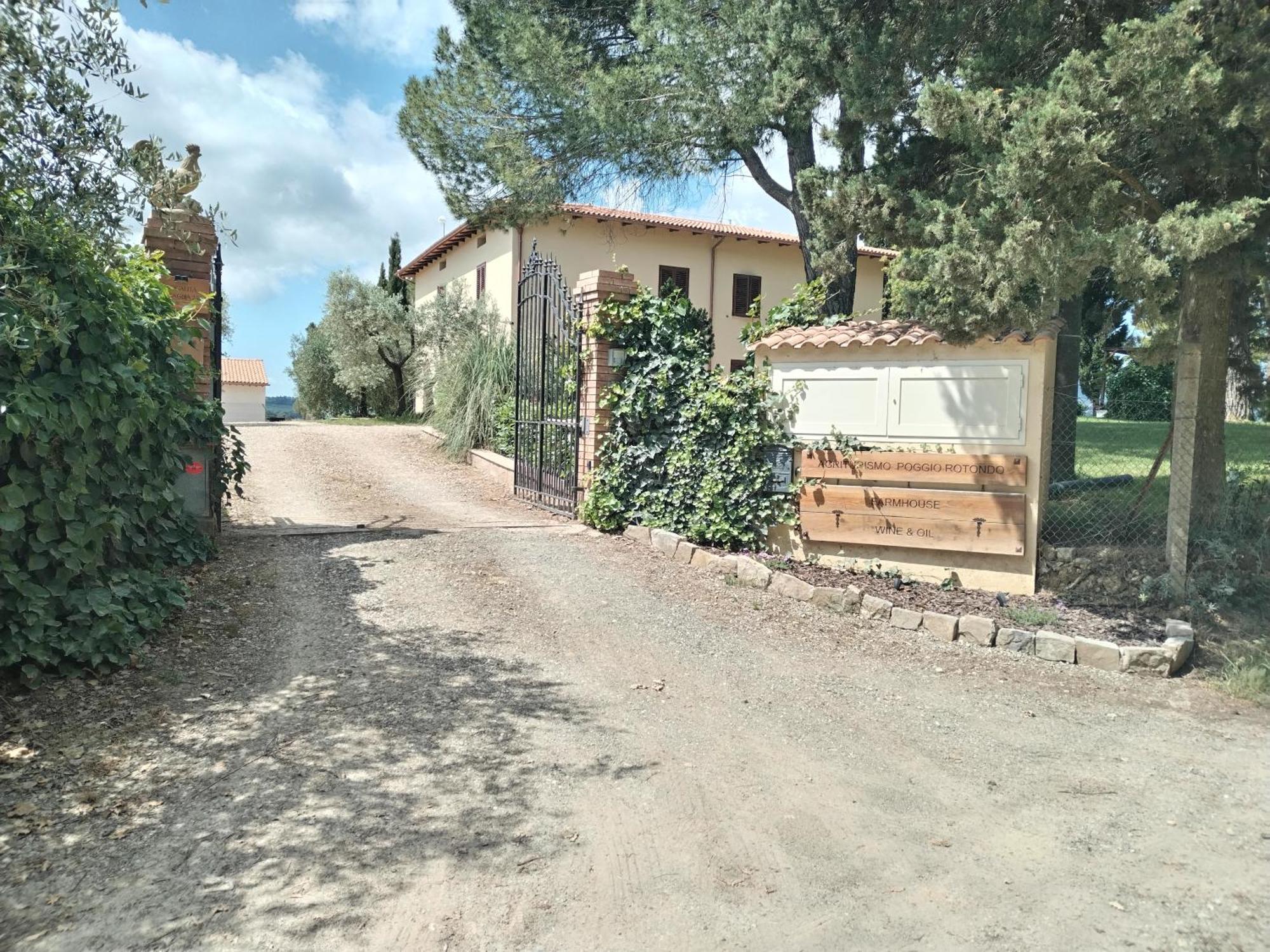 Agriturismo Poggio Rotondo サン・ジミニャーノ エクステリア 写真